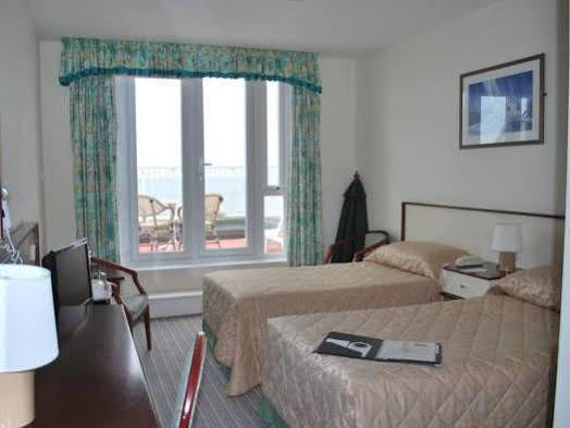 The Samares Coast Hotel & Apartments Saint Helier Zewnętrze zdjęcie
